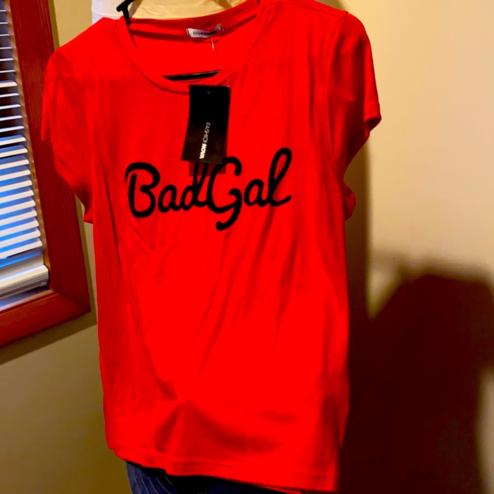 Fashion nova t shirt